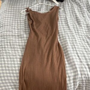 Chic Sleeveless Brown Midi Dress